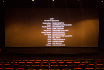 凯发K8国际国际党委组织召开《长津湖》观影活动